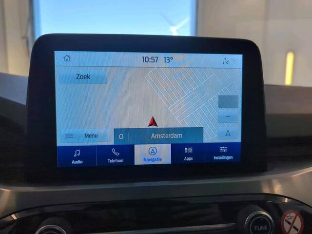 Ford KUGA 2.5 PHEV Titanium Navi Trekhaak Camera Privacy Glass 18" LM Velgen Dealeronderhouden