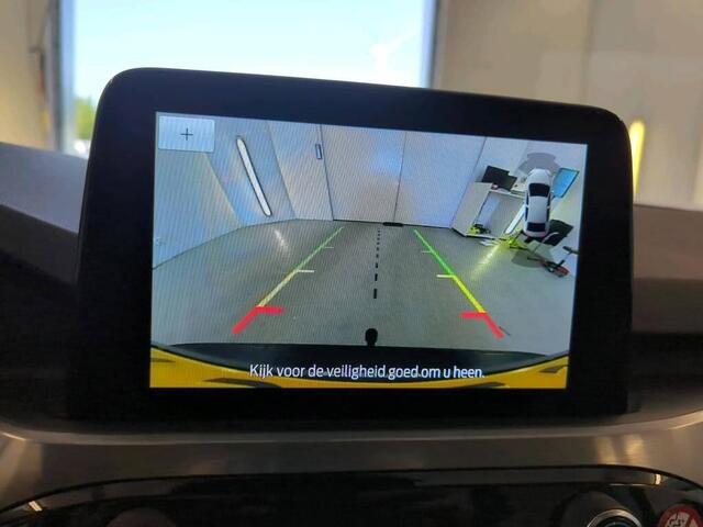 Ford KUGA 2.5 PHEV Titanium Navi Trekhaak Camera Privacy Glass 18" LM Velgen Dealeronderhouden