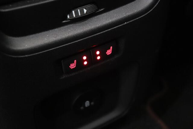Ford KUGA 2.5 PHEV 225 Pk Graphite Tech Edition | Camera | Electrisch panorama dak | trekhaak wegklapbaar | Winter Pack | B&O audio |