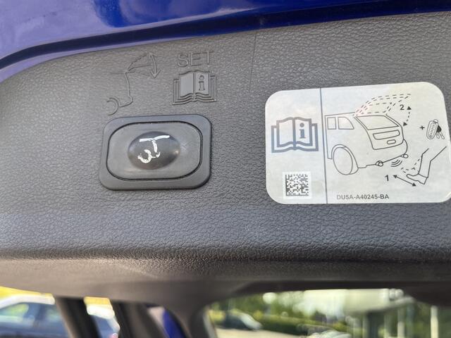 Ford KUGA 1.5 EcoBoost ST Line 150pk/110kW 6-bak | Bi-Xenon | Camera | Dodehoek | Rijstrook | Elek. achterklep | Keyless Entry | etc. etc.