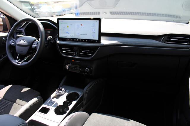 Ford KUGA 2.5 PHEV Active X Nieuw Voorraad | Trekhaak | Winterpakket | Technology pack | BLIS | Navigatie | Head-up