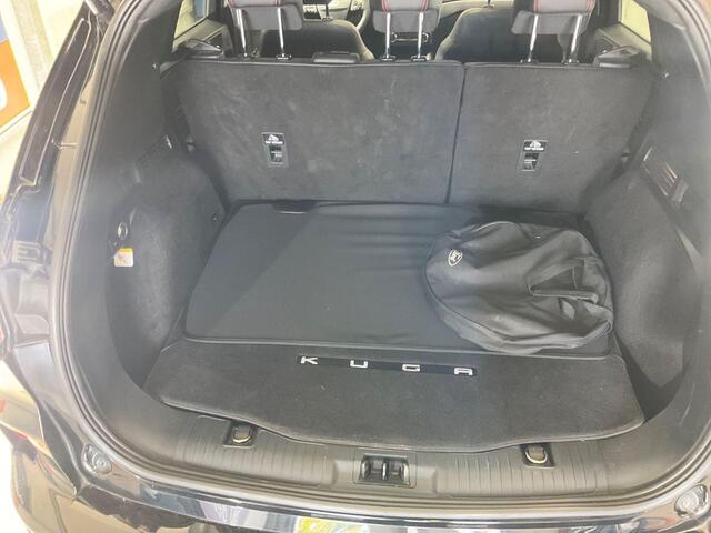 Ford KUGA 2.5 PHEV ST-Line X | (Elektrisch) Wegklapbare trekhaak | Panoramadak | Winter Pack | Adaptive cruise control | Rode remklauwen | Dodehoeksensoren | Bang&Olufsen | 1.500 kg trekgewicht
