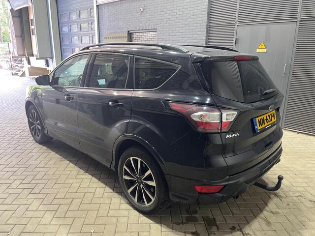 Ford KUGA 1.5 EcoBoost ST Line | Trekhaak | Getint Glas | Voorruitverwarming | 18 Inch
