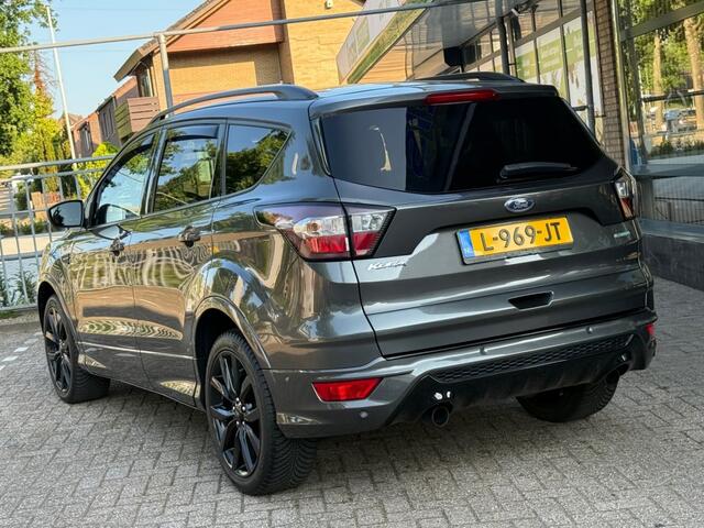 Ford KUGA 1.5 EcoBoost ST Line