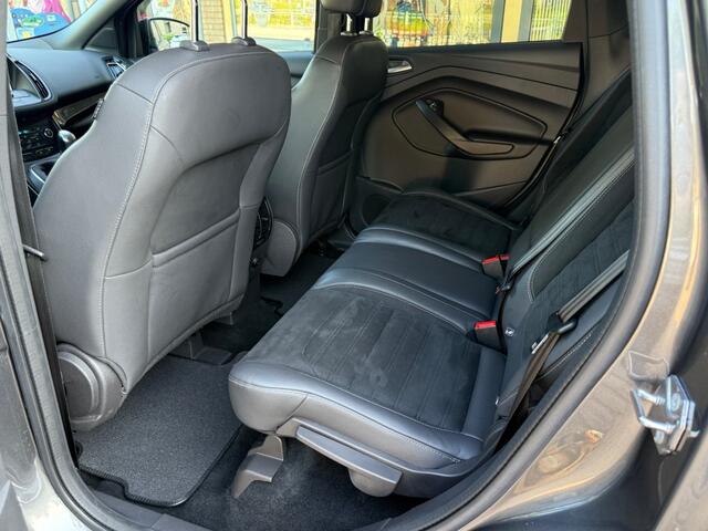 Ford KUGA 1.5 EcoBoost ST Line
