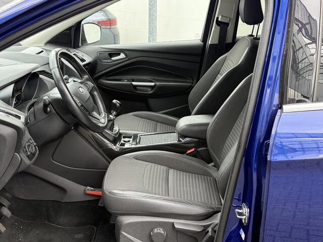 Ford KUGA 1.5 EcoBoost Titanium | Trekhaak (2000KG!) | Winterpack | Navigatie | Parkeerhulp | Carplay | Elek. Achterklep