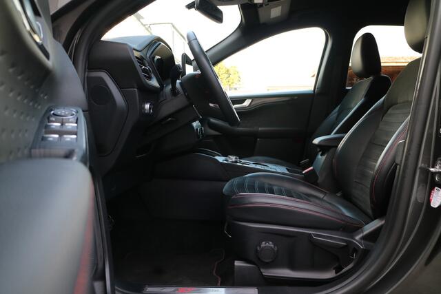 Ford KUGA 2.5 PHEV ST-Line | Navi | B&O | Trekhaak! |