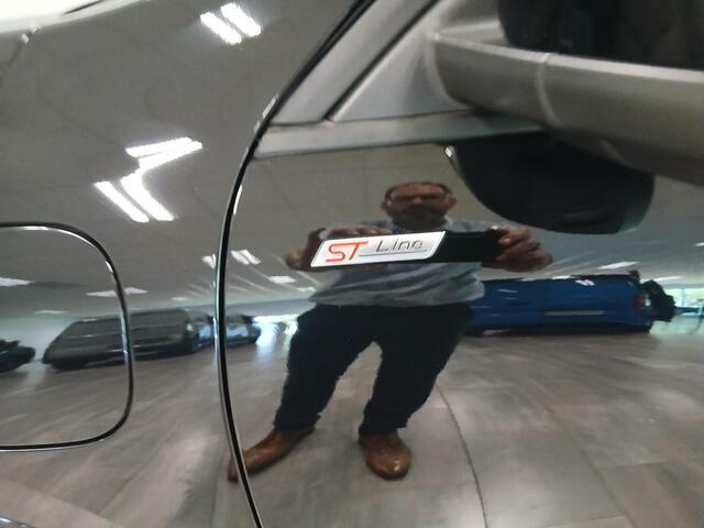 Ford KUGA 2.5 PHEV ST-Line X