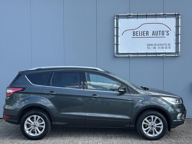 Ford KUGA 1.5 EcoBoost Vignale Trekhaak/Climate/Apple Carplay.