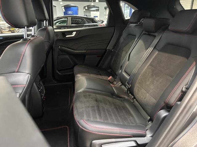 Ford KUGA 2.5 PHEV 225 pk ST-Line X | Winter Pack | El. a. klep | Adapt. cruise | Camera's | 4 seiz. banden