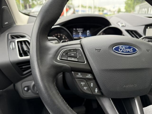 Ford KUGA Automaat 4WD!! 1.5 EcoBoost Titanium met 41.315km!! | Schuif/Kantel | Navi | Stoel/Stuurverwarming | Acc | LM Velgen | RIJKLAARPRIJS INCL 12 MAANDEN GARANTIE EN BEURT