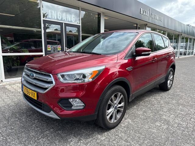 Ford KUGA 1.5 EcoBoost Trend | trekhaak: 2000kg trekgewicht! | winterwiele