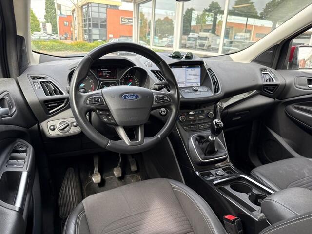 Ford KUGA 1.5 EcoBoost Trend | trekhaak: 2000kg trekgewicht! | winterwiele