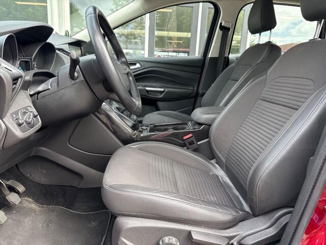Ford KUGA 1.5 EcoBoost Trend | trekhaak: 2000kg trekgewicht! | winterwiele