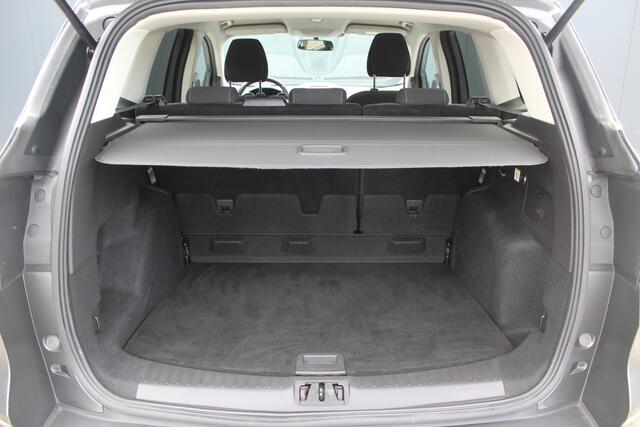Ford KUGA 1.5 Titanium Styling Pack | incl. 12 maanden garantie | Navigatie | Cruise control | 17" velgen | Climate control | Bluetooth | Apple carplay / android auto |