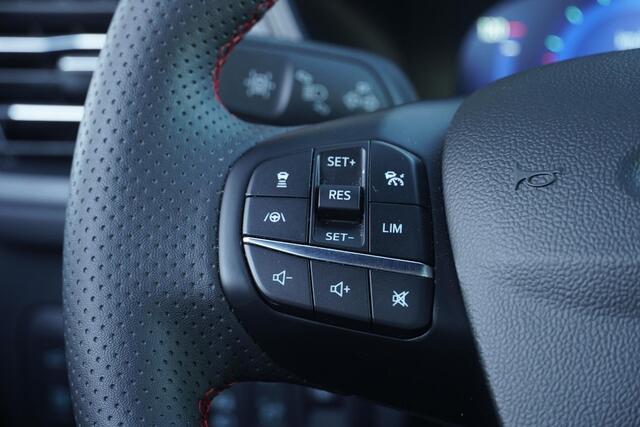 Ford KUGA 2.5 PHEV ST-Line X