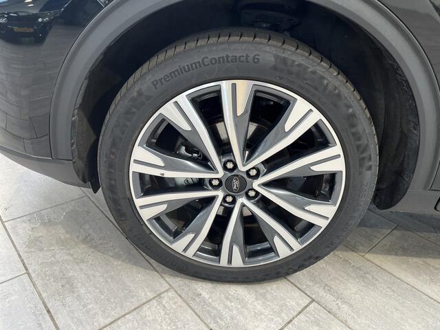 Ford KUGA Titanium X PHEV 225pk | 20"LM velgen | Trekhaak | Winter Pack | Pano | Camera | Gar. tm 2028