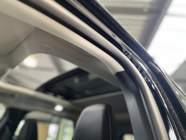 Ford KUGA Titanium X PHEV 225pk | 20"LM velgen | Trekhaak | Winter Pack | Pano | Camera | Gar. tm 2028