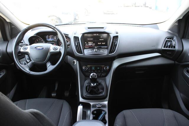 Ford KUGA 1.5 Trend | Trekhaak | Climate Control | Cruise Control | Navigatie | Lichtmetalen Velgen |