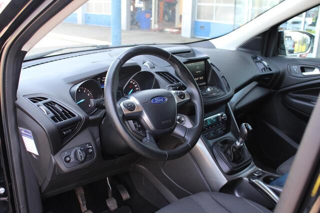 Ford KUGA 1.5 Trend | Trekhaak | Climate Control | Cruise Control | Navigatie | Lichtmetalen Velgen |