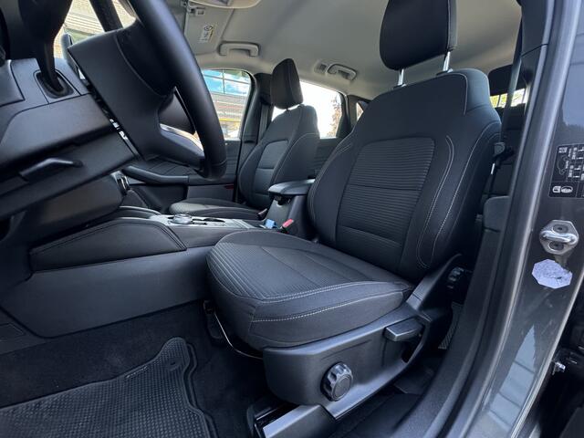 Ford KUGA 2.5 PHEV Titanium