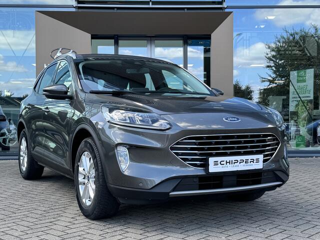 Ford KUGA 2.5 PHEV Titanium