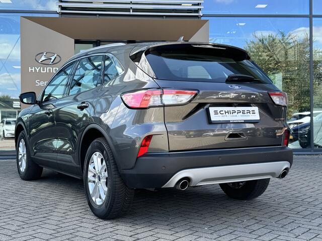 Ford KUGA 2.5 PHEV Titanium
