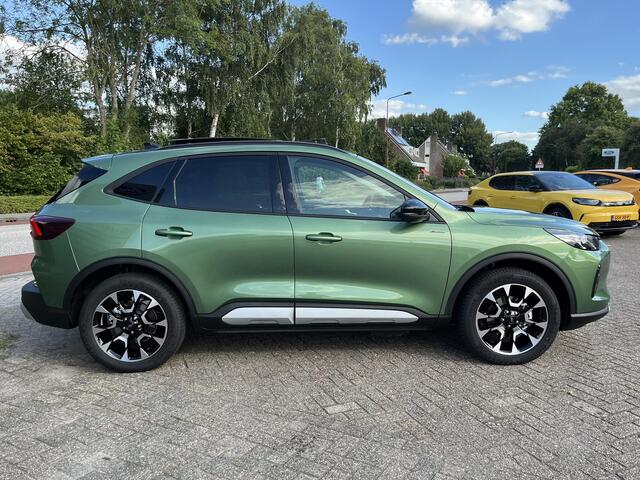 Ford KUGA 2.5 PHEV Active X Panoramadak | Winter Pack | Wegklapbare trekhaak | 19 inch lichtmetalen velgen | Reservewiel | Adaptieve Matrix LED koplampen met Coast to Coast | Prijs incl. 4.000 Ford voordeel