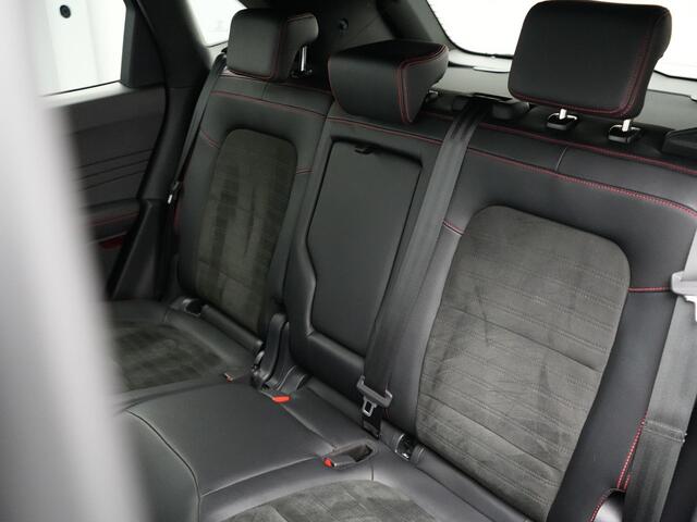 Ford KUGA ST-Line X Plug In Hybrid 225pk Dealer O.H PHEV | Trekhaak Af Fabriek | Head Up | 360 Camera | Adaptive Cruise | Bang & Olufsen | Lederen Sportstoelen Verwarmd | Navigatie | Blis | Virtual | DAB |