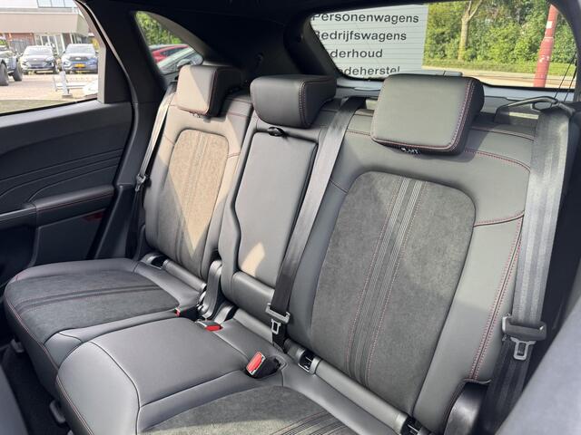 Ford KUGA 2.5 PHEV ST-Line X | SCI | 243pk | Driver Assistance pack | Matrix LED | Black Package | Wegklapbare Trekhaak | Panoramadak | Winterpack | 2.100kg Trekgewicht