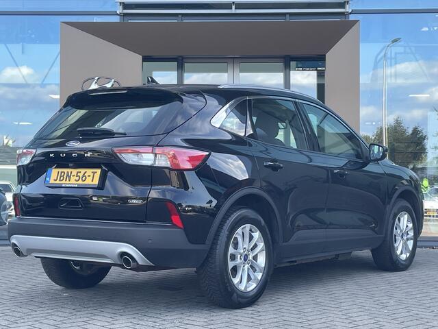 Ford KUGA 2.5 PHEV Titanium