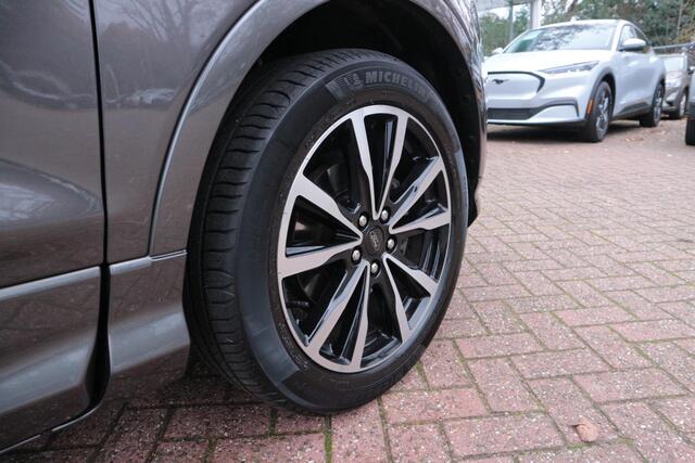 Ford KUGA 150pk ST Line Navi Leder Elektr. Trekhaak Parking pack Apple Carplay 2.000 Trekgewicht Dealeronderhouden