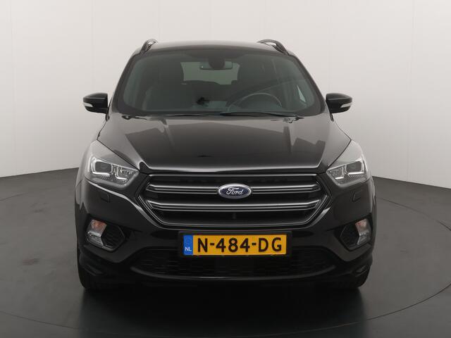 Ford KUGA 1.5 EcoBoost 150pk ST Line | Elekt. Trekhaak | 2.000kg trekgewicht!! | Winterpack | 1/2 leer | 19" LMV | PDC |