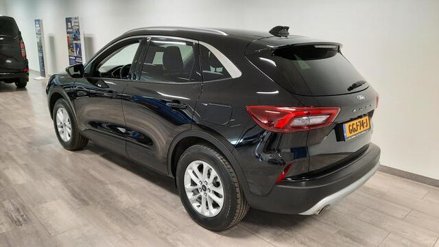 Ford KUGA 2.5 PHEV Titanium