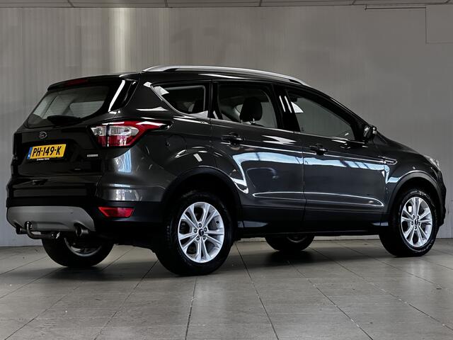 Ford KUGA 1.5 EcoBoost Titanium /Trekhaak! /Camera /Android auto /Voorruitverw. /Navi /Climat /Cruise /Elek. pakket /Bluetooth /Regensensor /17"LMV /PDC /Mistlampen /LED Dagrijverl.