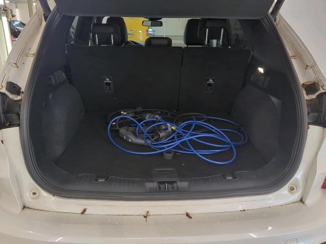 Ford KUGA 2.5 ST-Line X 1e Eigenaar | Volledig Onderh | NL-Auto | BTW | Pano | 360Cam | WinterPack | 2 Kabels | Elek Stoel/Klep | Head-Up | AD Cruise | Navi | Full Led | Keyless | PDC