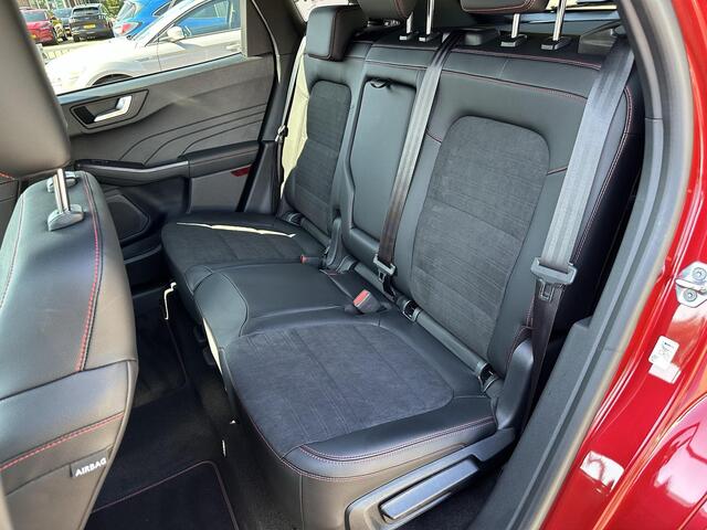 Ford KUGA 2.5 PHEV ST-Line X 225pk | Afneembare trekhaak | Driver Assistance Pack | 19 inch | Winter Pack | Elektrische achterklep