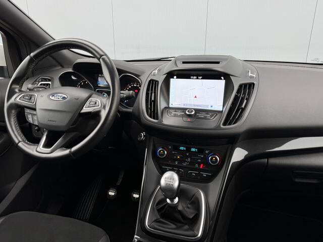 Ford KUGA 1.5 EcoBoost ST Line Panorama/Apple Carplay/Climate.