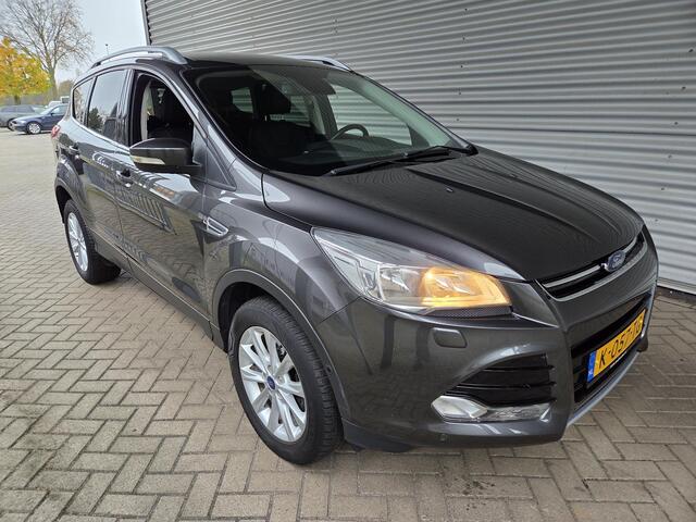 Ford KUGA 1.5 Titanium Styling Pack