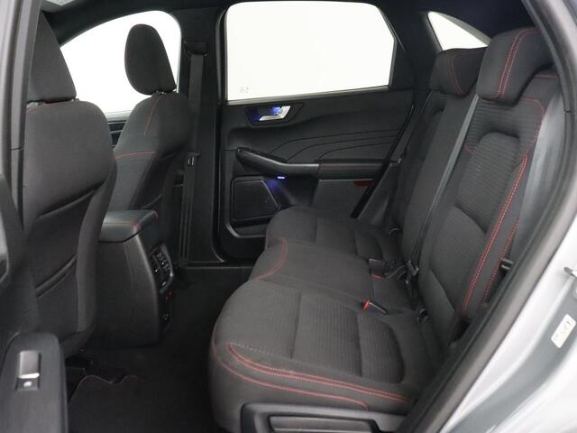 Ford KUGA 2.5 PHEV ST-Line | Panoramadak | Stoelverwarming | Camera | Carplay | Digital Cockpit | Navigatie | Keyless | DAB | Achterbankverwarming | Getint glas | Plug In