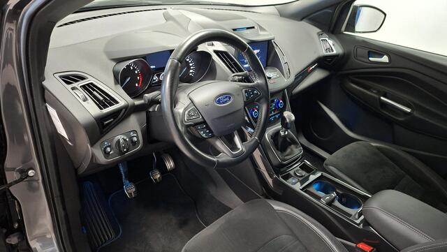 Ford KUGA 1.5 EcoBoost ST Line