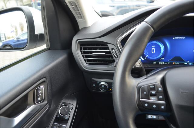 Ford KUGA 2.5 PHEV Carplay Achteruitrijcamera Spoorwisselassistent Digital Cockpit