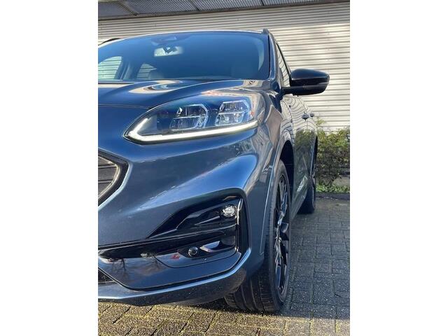 Ford KUGA 2.5 PHEV ST-Line