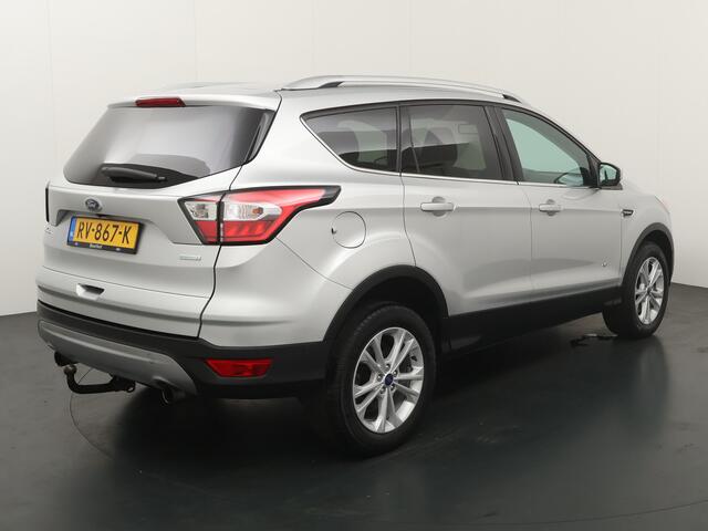 Ford KUGA 1.5 Titanium 4WD 182PK | Trekhaak | Winter pack | BLIS | Cruise | Camera | Navi |