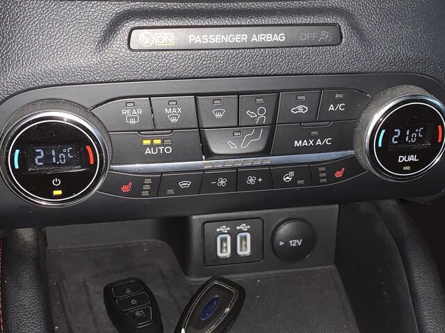 Ford KUGA 1.5 EcoBoost ST-Line NAVIGATIE | TREKHAAK | CAMERA | PARKEERSENSOREN