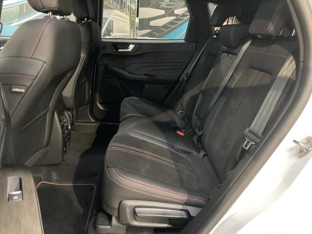 Ford KUGA 2.5 PHEV 243 pk ST-Line X | Trekhaak | Pano | Winter Pack | Adapt. Cruise | Matrix LED | 360° Camera | AGR stoelen