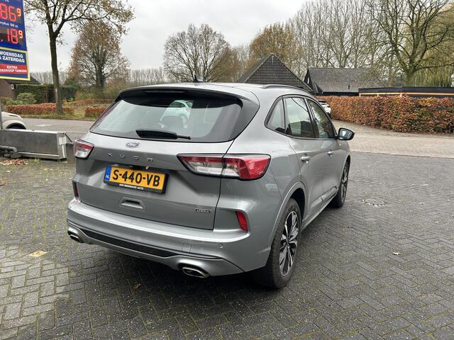 Ford KUGA 2.5 PHEV ST-Line