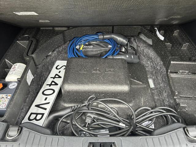 Ford KUGA 2.5 PHEV ST-Line