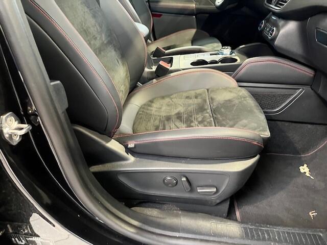 Ford KUGA 2.5 PHEV 225pk ST-Line X | Trekhaak | Adapt Cruise I AGR stoelen I 2 Camera's | Adapt. LED | fabr. gar. tm 09-2027