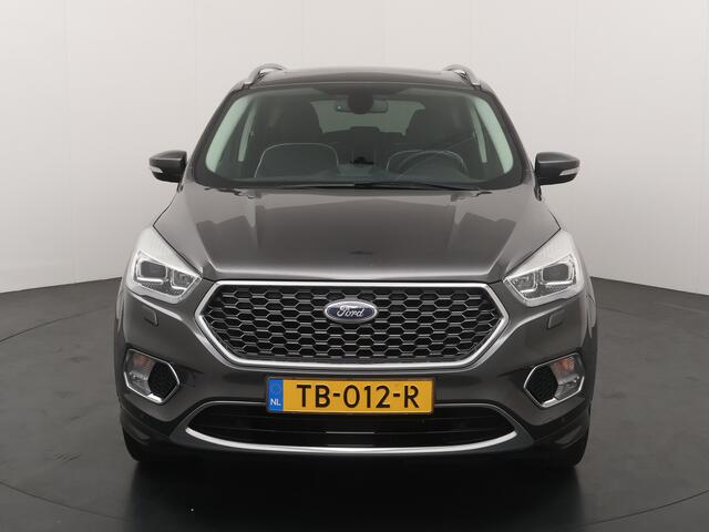 Ford KUGA 1.5 EcoBoost 182 pk Vignale | Trekhaak | Pano | Winter Pack | Leder | Camera | Adapt. cruise | 100% dealer onderh.
